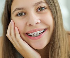 girl with braces